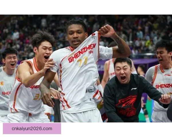 李弘权带领上海豪取十五连胜史密斯绝杀助深圳九连胜